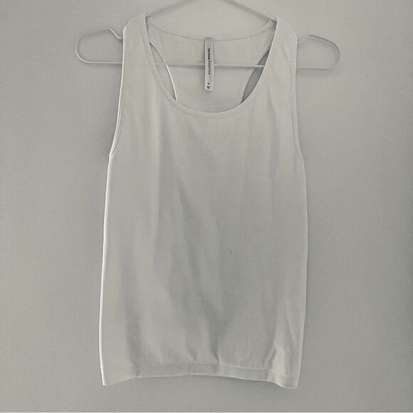 Aritzia: The Group Babaton Racerback Tank - Picture 1 of 4